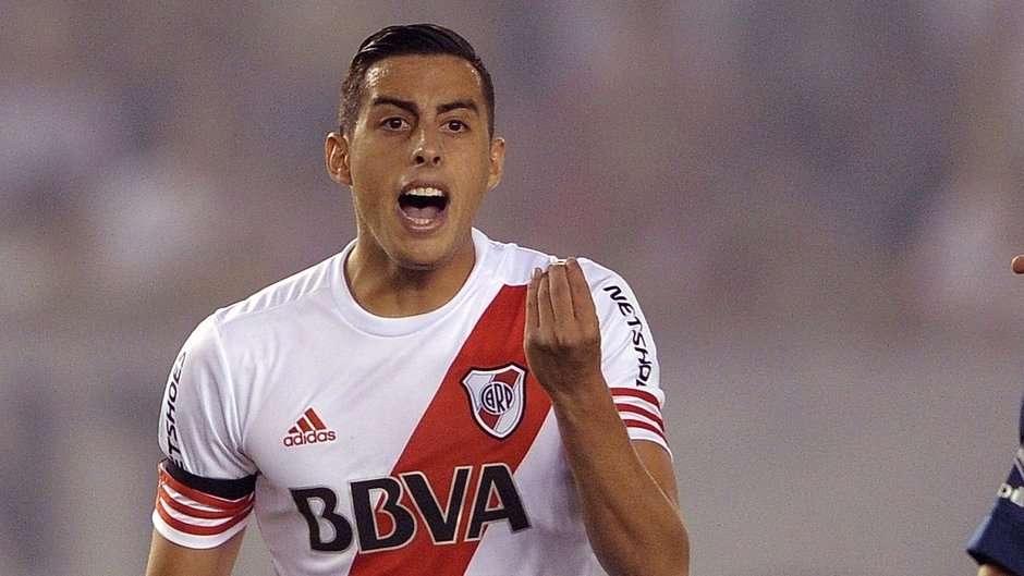 Ramiro-Funes-Mori-River-Plate-Inglaterra-Futebol-Latino-19-08