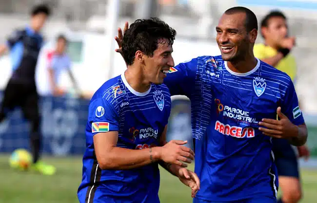 Sport-Boys-Warnes-início-surpreendente-Apertura-Futebol-Latino-30-08