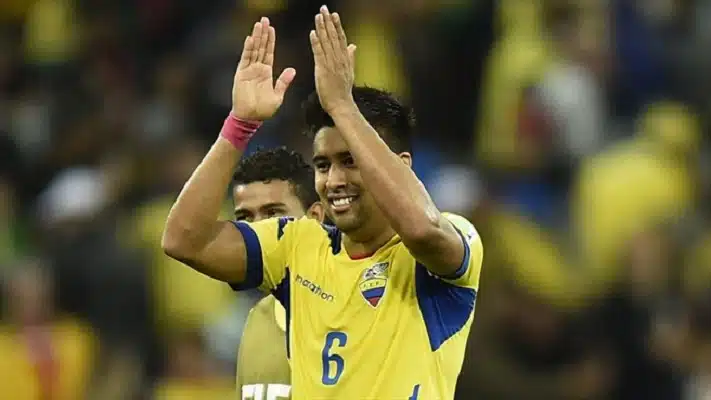 Christian-Noboa-velocidade-Equador-Bolívia-Eliminatórias-Futebol-Latino-13-10