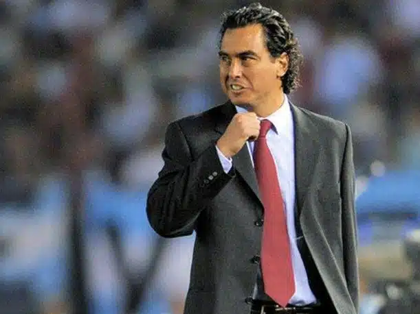 José-Del-Solar-novo-técnico-Universidad-San-Martín-Futebol-Latino-18-12