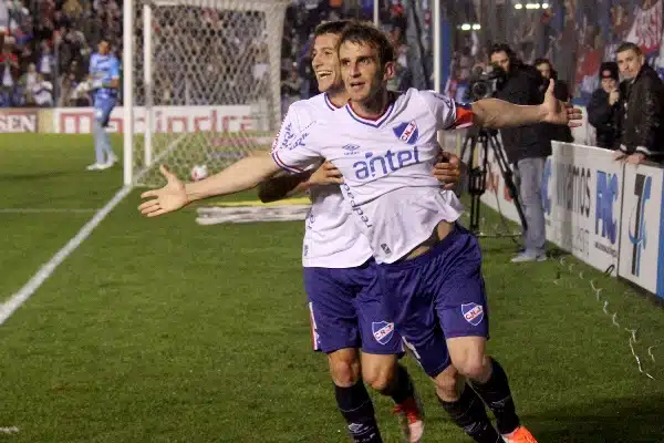 Iván-Alonso-reforço-Libertadores-River-Plate-Futebol-Latino-29-01