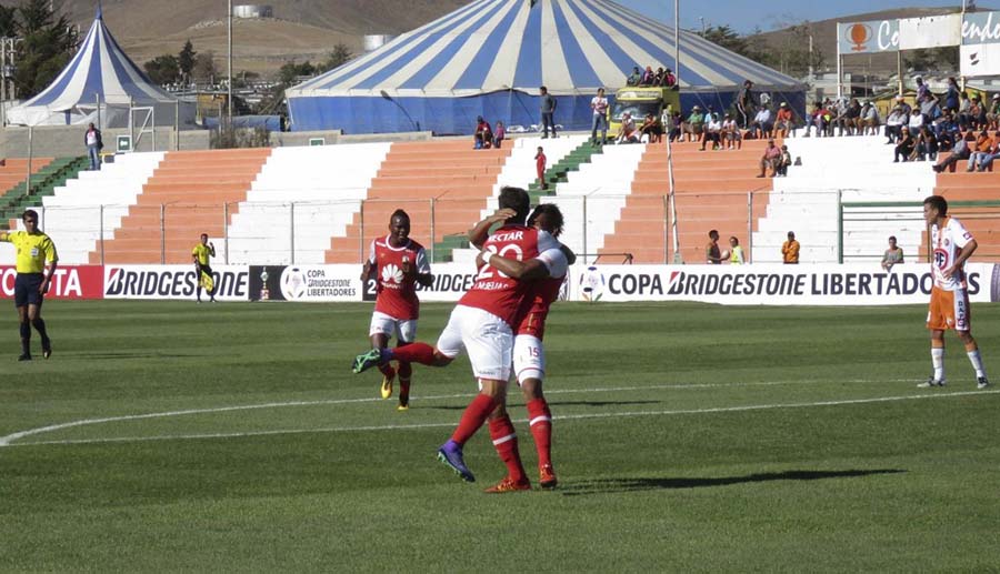 Independiente-Santa-Fe-vence-primeira-Libertadores-Futebol-Latino-09-03