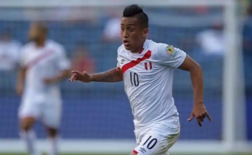 chegando-ao-brasil-cueva-manda-mensagem-torcida-sao-paulo-Futebol-Latino-22-06