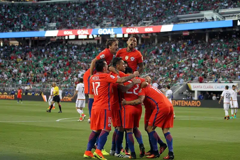 jornalista-mexicano-critica-goleada-avassaladora-do-chile-Futebol-Latino-21-06