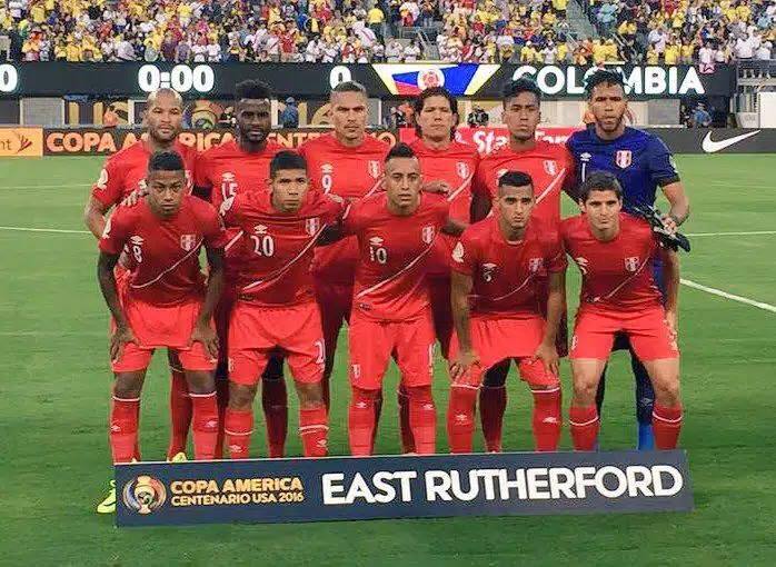 selecao-do-peru-preocupada-arbitragem-eliminatorias-Futebol-Latino-19-07