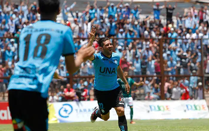 latinao-zebra-segue-solta-no-chile-e-disputa-acirrada-na-colombia-futebol-latino-30-10