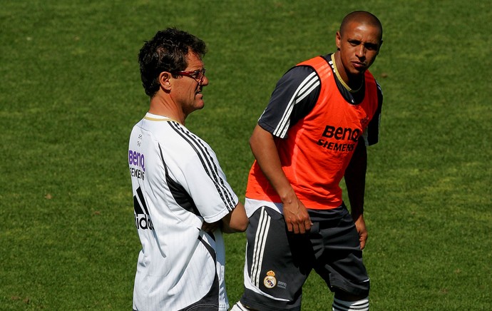 ex-treinador-real-madrid-interessante-revelacao-roberto-carlos-Futebol-Latino-24-12