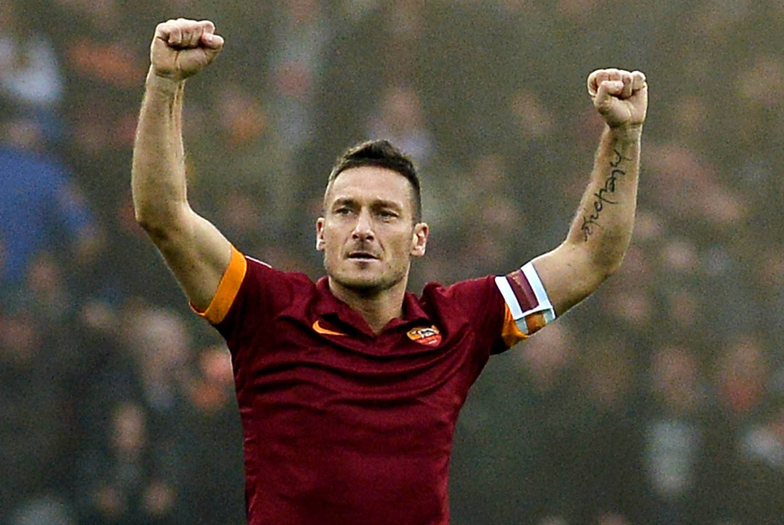 totti-e-exaltado-por-tres-grandes-personalidades-do-futebol-sul-americano-Futebol-Latino-28-05