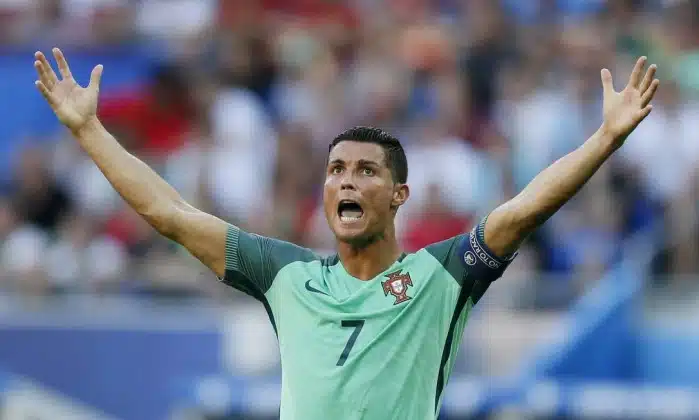 clube-modesto-do-peru-desiste-de-contratar-cristiano-ronaldo-Futebol-Latino-12-07