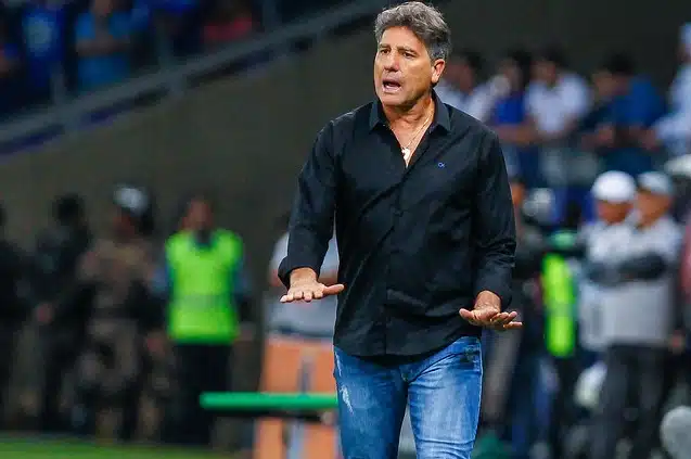 tecnico-do-gremio-prefere-nao-apontar-culpados-fala-falta-aproveitamento-Futebol-Latino-24-08