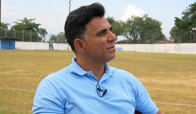 ex-jogador-revela-trauma-enquanto-foi-treinador-do-santa-cruz-Futebol-Latino-29-11
