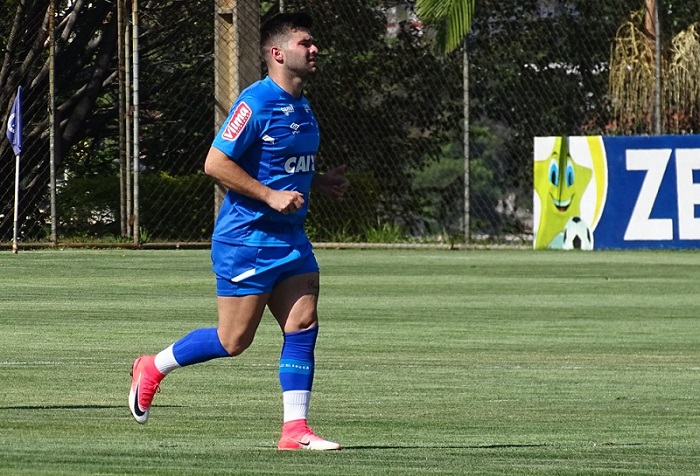 atacante-uruguaio-do-cruzeiro-quer-voltar-ao-seu-pais-Futebol-Latino-19-12