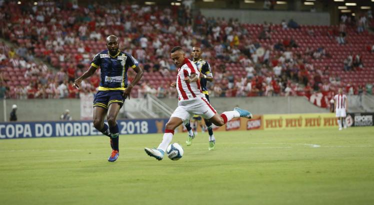 com-expulsao-dos-dois-lados-nautico-empata-com-o-altos-em-recife-Futebol-Latino-17-01