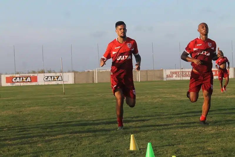 rafael-bastos-esta-feliz-com-pre-temporada-em-seu-novo-clube-Futebol-Latino-15-01