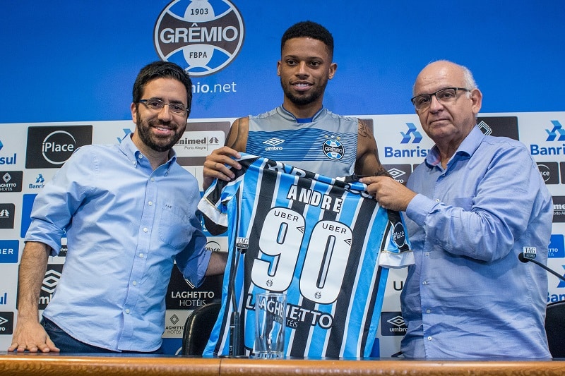 em-apresentacao-andre-comenta-oscilacao-no-desempenho-Futebol-Latino-26-03