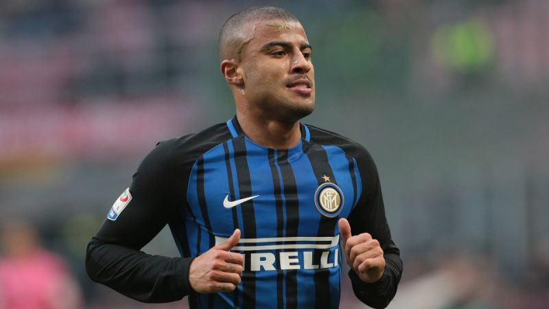 diretoria-da-inter-de-milao-analisa-contratar-rafinha-em-definitivo-Futebol-Latino-24-04