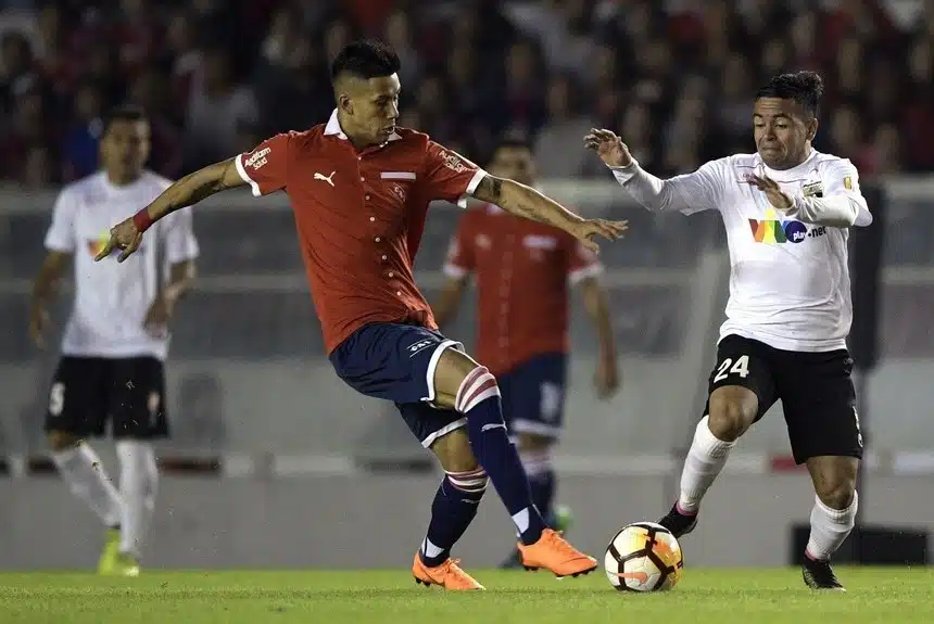 Independiente-Deportivo-Lara-Copa-Libertadores-Futebol-Latino-24-05