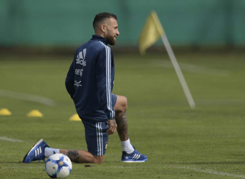 otamendi-sente-dores-e-vira-duvida-para-amistoso-da-argentina-Futebol-Latino-27-05