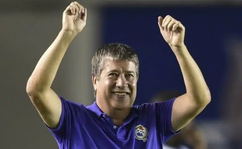 equador-se-aproxima-de-anunciar-novo-treinador-por-salario-milionario-Futebol-Latino-13-07