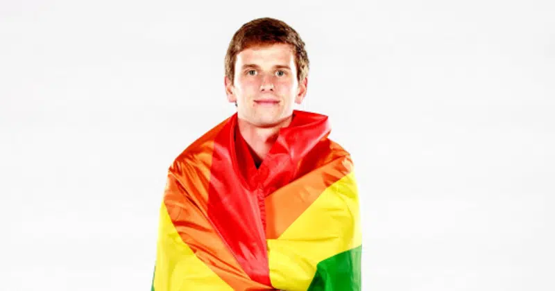 jogador-da-mls-comenta-decisao-de-revelar-homossexualidade-Futebol-Latino-01-07