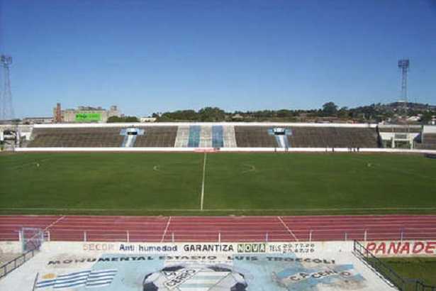 por-incidente-em-classico-cerro-e-punido-pela-associacao-uruguaia-de-futebol-Futebol-Latino-24-12