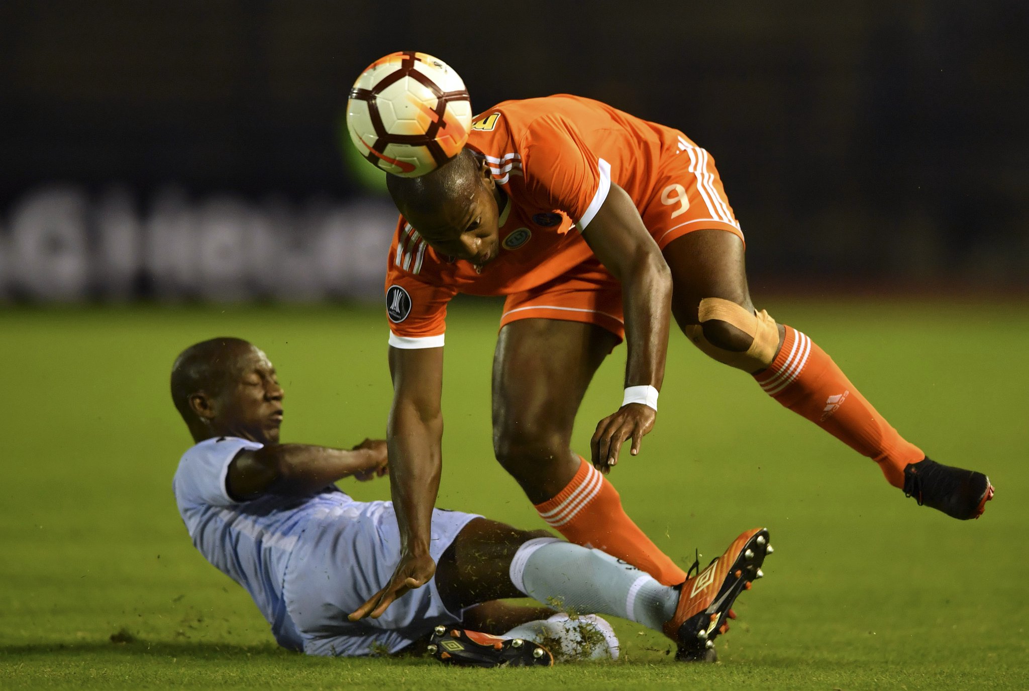 Deportivo-La-Guaira-Real-Garcilaso-Pré-Libertadores-Futebol-Latino-23-01