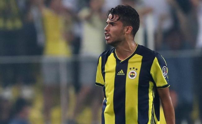 diego-reyes-deixa-o-fenerbahce-para-acertar-com-time-espanhol-Futebol-Latino-28-01