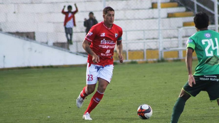 rampla-juniors-acerta-a-chegada-do-zagueiro-walter-ibanez-Futebol-Latino-31-01