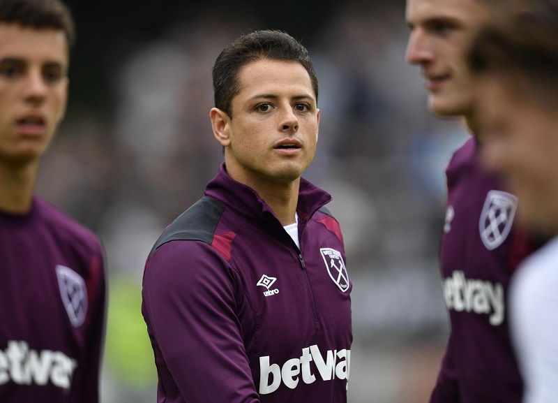 west-ham-estaria-emperrando-saida-de-chicharito-hernandez-Futebol-Latino-16-01