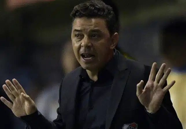 para-chegar-a-decisao-gallardo-reforca-fama-de-carrasco-do-boca-Futebol-Latino-23-10