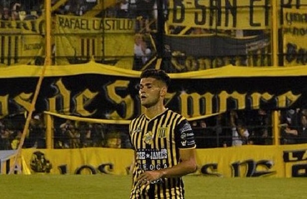 jogador-argentino-sofre-acidente-de-carro-em-buenos-aires-Futebol-Latino-17-11