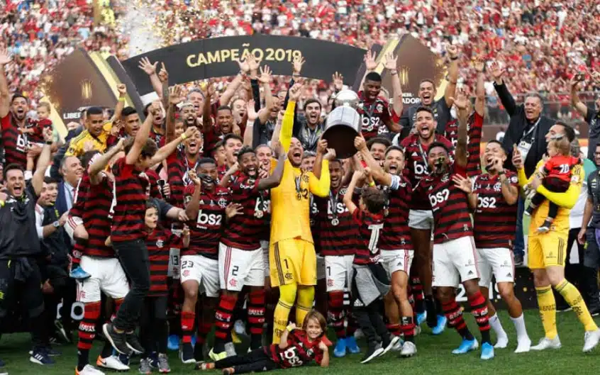top-10-dos-ataques-e-defesas-dentre-campeoes-da-decada-na-libertadores-Futebol-Latino-25-11