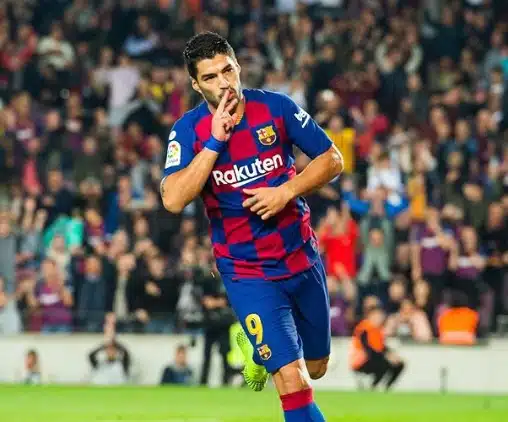 acima-de-volta-ao-barcelona-suarez-quer-ver-neymar-feliz-Futebol-Latino-06-12