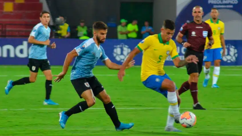 Brasil-Uruguai-Pre-Olimpico-Futebol-Latino-06-02