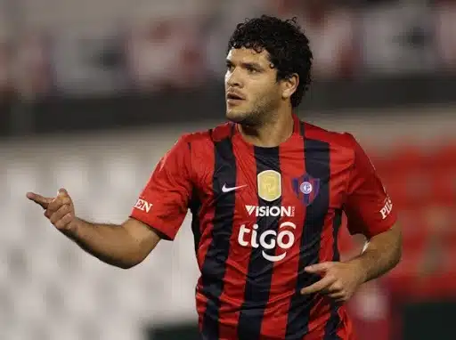 Ortigoza Cerro Porteño Futebol Latino Lance 06-02