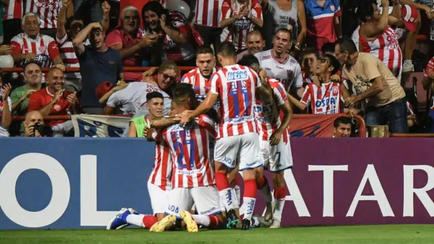 Union-Atletico-MG-Sul-Americana-Futebol-Latino-06-02