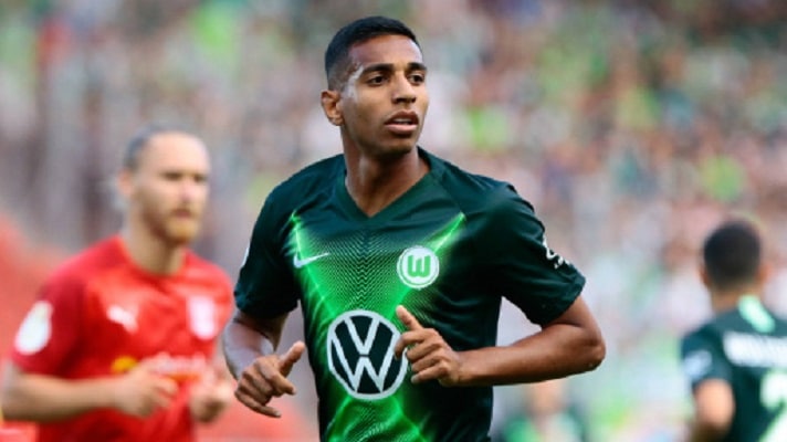 atacante-brasileiro-comemora-classificacao-e-gol-na-liga-europa-pelo-wolfsburg-Futebol-Latino-28-02