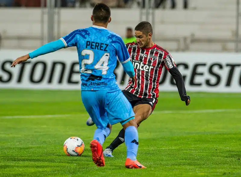 Binacional-São-Paulo-Libertadores-Futebol-Latino-1-Lance-05-03