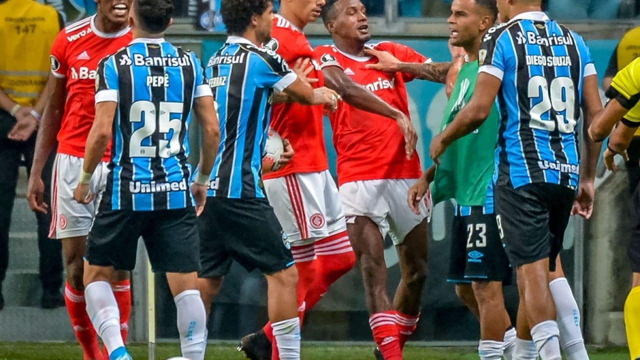 para-amenizar-pena-por-confusao-do-grenal-gremio-solicita-audiencia-com-a-conmebol-Futebol-Latino-20-03