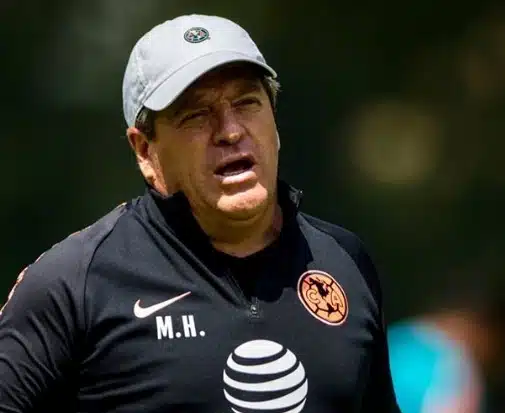 miguel-herrera-quer-ser-o-alex-ferguson-do-america-Futebol-Latino-03-04