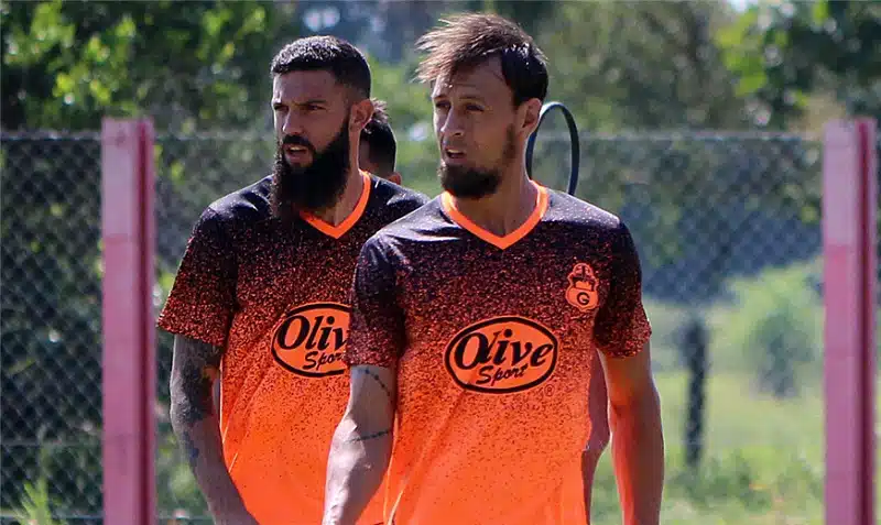 na-bolivia-atleta-relata-apreensao-em-cidade-com-alto-nivel-de-contagio-Futebol-Latino-30-04