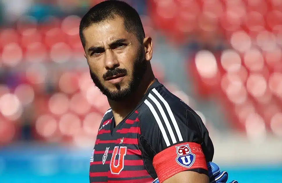 vitima-do-coronavirus-mae-de-johnny-herrera-morre-no-chile-Futebol-Latino-04-04