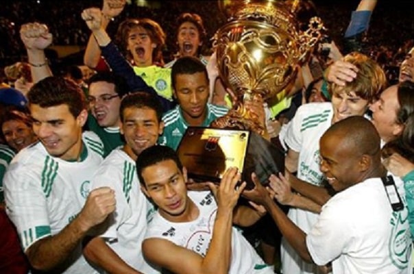 pierre-participa-de-live-e-relembra-titulo-pelo-palmeiras-ha-12-anos-Futebol-Latino-05-05