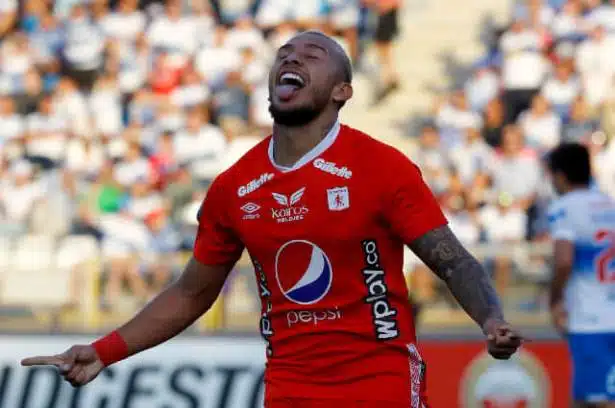 wolfsburg-continua-interessado-em-atacante-sul-americano-Futebol-Latino-12-08