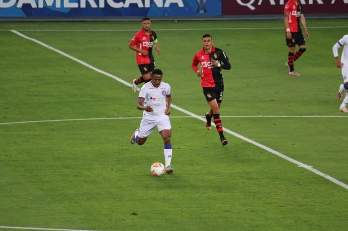 Melgar-Bahia-Sul-Americana-Futebol-Latino-1-29-10