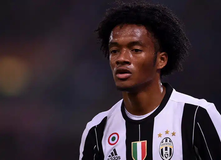 juventus-divulga-que-cuadrado-testou-positivo-para-covid-19-Futebol-Latino-05-01