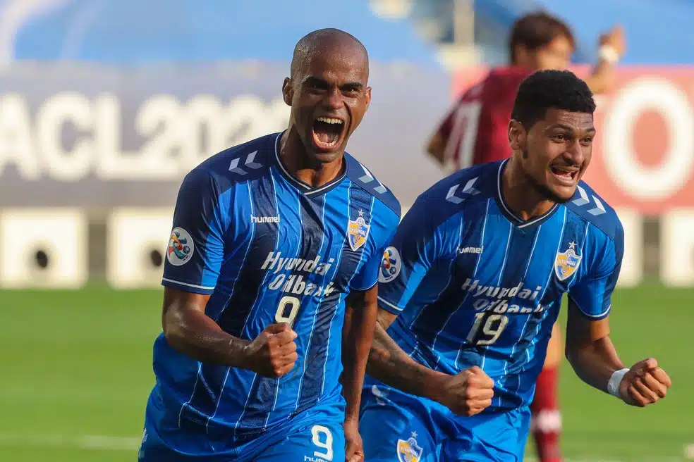 montreal-contrata-nome-de-equipe-que-esta-no-mundial-de-clubes-Futebol-Latino-04-02