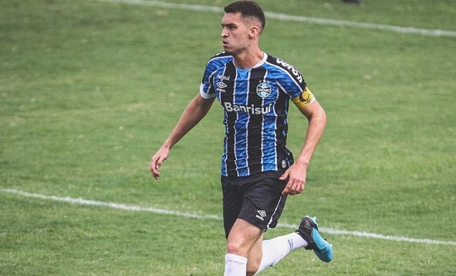 Emanuel-Gremio-Futebol-Latino-Lance-16-03