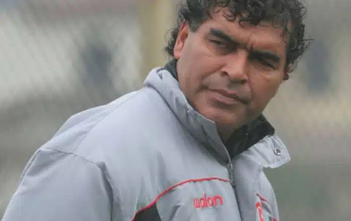 ex-cruzeiro-presta-homenagem-a-ex-companheiro-que-faleceu-Futebol-Latino-07-03