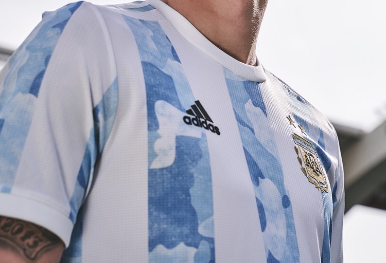 selecoes-da-argentina-e-colombia-lancam-seus-novos-uniformes-Futebol-Latino-23-03